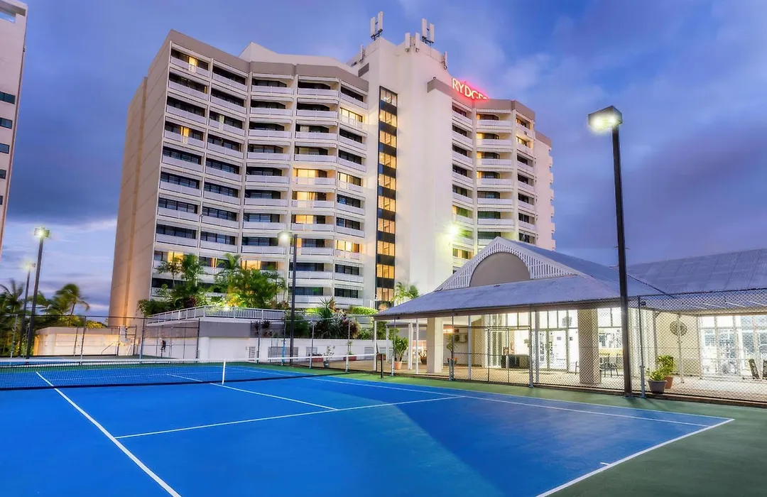 Rydges Esplanade Resort Cairns-1